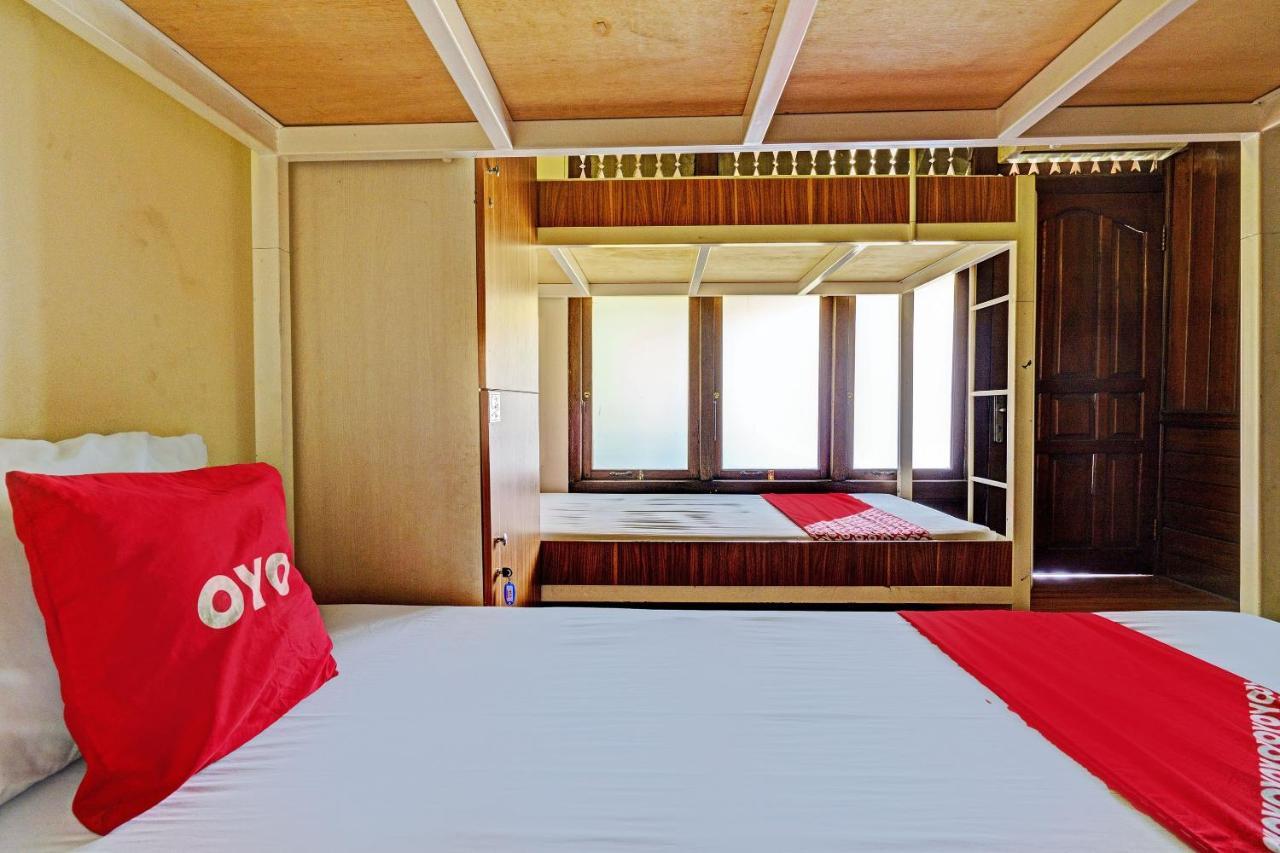Hotel Oyo 92927 Griya Ayu Minahasa 2*
