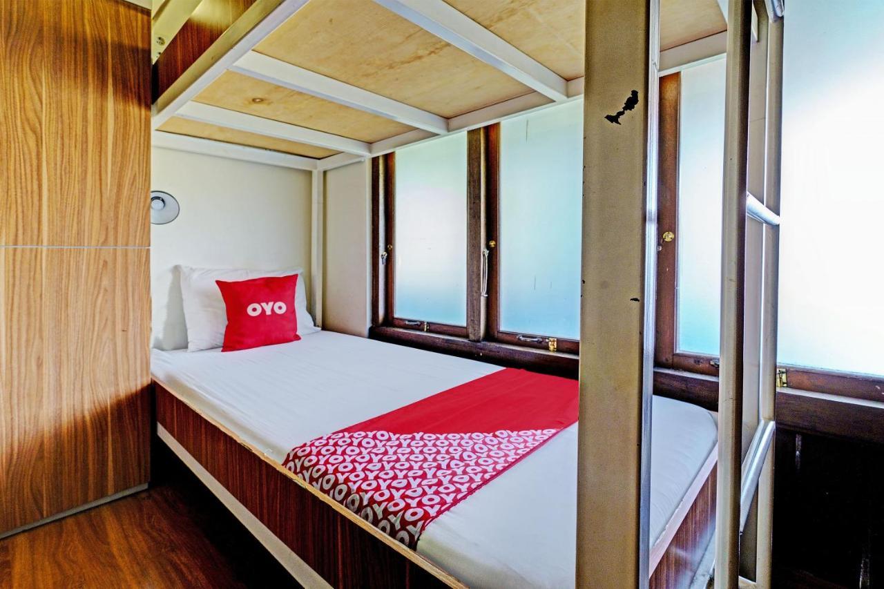 Oyo 92927 Griya Ayu Minahasa Hotel